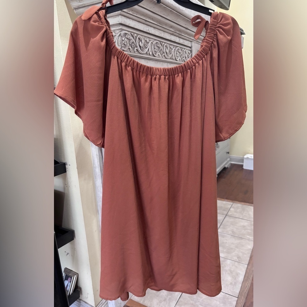 NWT She + Sky Off The Shoulder Dress Size Small Oversized - Picture 5 of 10